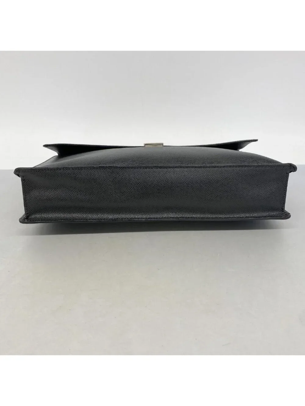 Louis Vuitton Business Bag Taiga Porte Documents Angara Ardoise